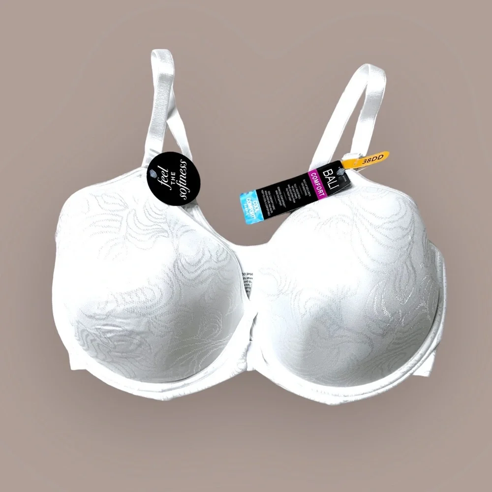 NWT Bali Cool Comfort Seamless Full Coverage Bra White Women’s 38DD